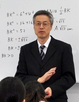 塾長田中清隆